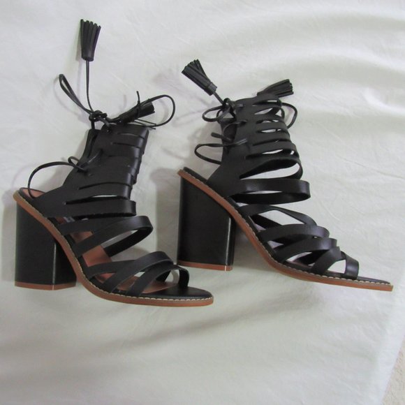 COPY - Steve Madden PIPA  Cut Out Dress Sandal 8 - Picture 2 of 7